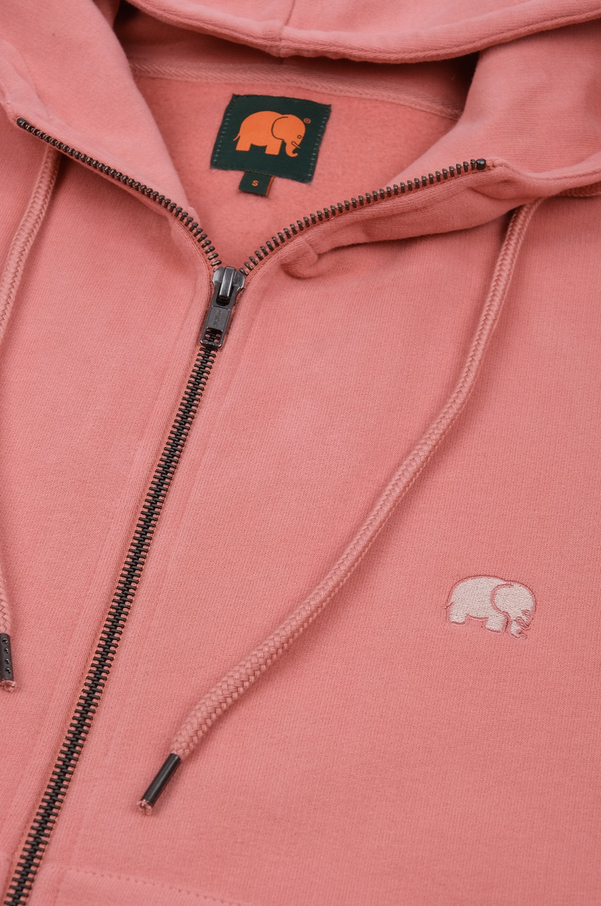 Immagine di dettaglio di Women's Organic Essential Oversized Zip Hoodie in Rossette Pink, con zip e logo | TP_IMAGE_TYPE=DETAIL