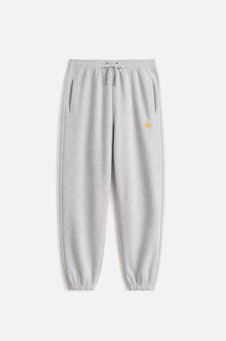 Organic Essential Sweatpants en Heather Grey présenté à plat, vue de face | TP_IMAGE_TYPE=SILHOUETTE_FRONT
