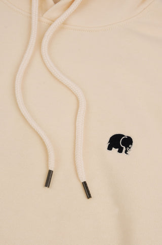 Détail en gros plan du Explanada Organic Hoodie ivoire, montrant les cordons de serrage et le logo éléphant brodé | TP_IMAGE_TYPE=DETAIL