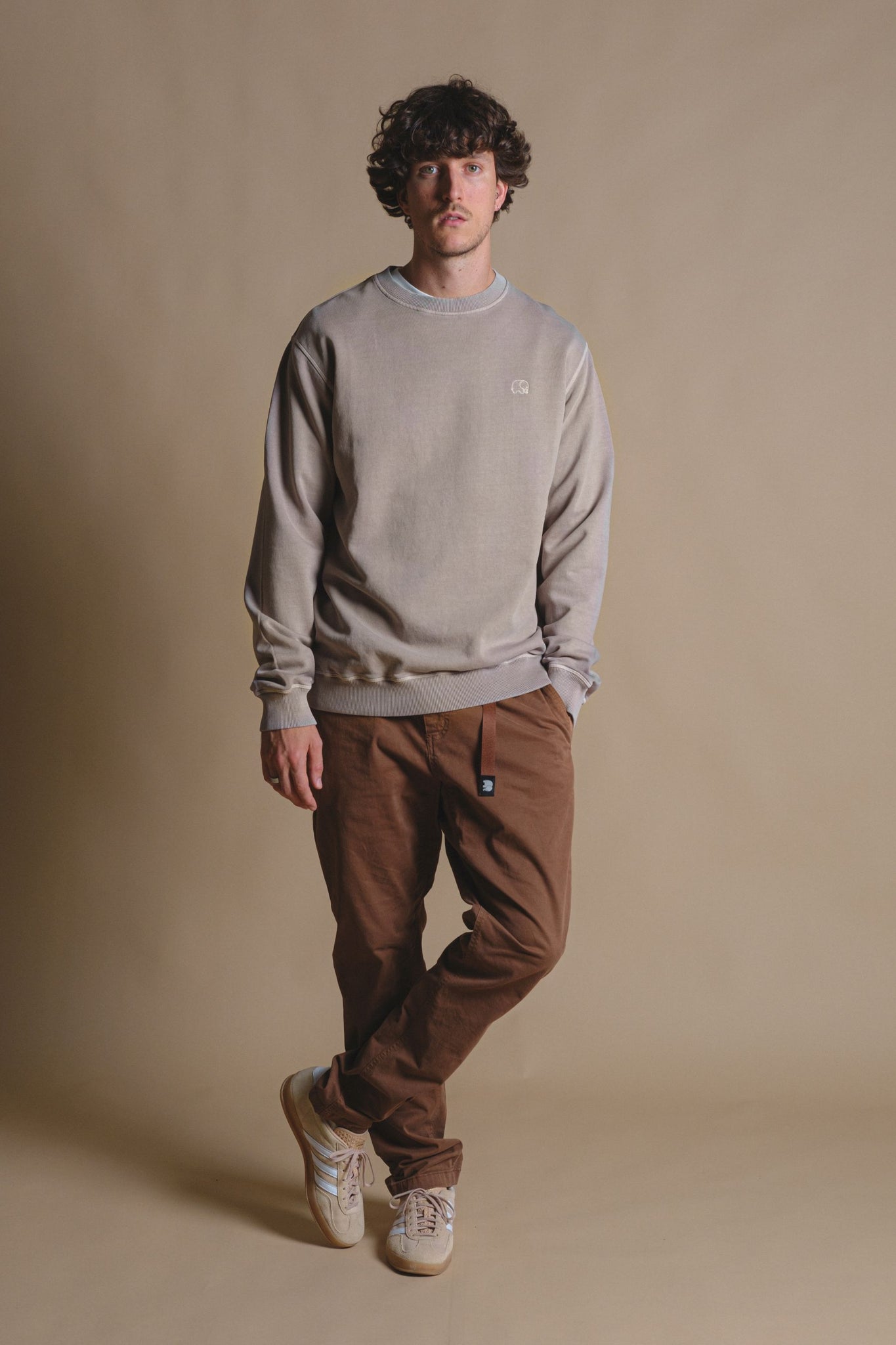 Essential Pigment Heavyweight Sweater Elephant Skin