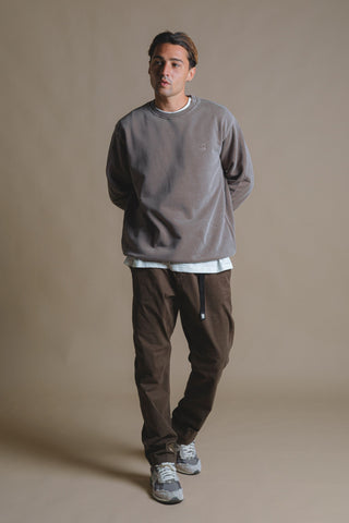 Personne portant l'Ecodye Cotton Climber Pant Ivy Green, vue de face | TP_IMAGE_TYPE=MODEL_FRONT