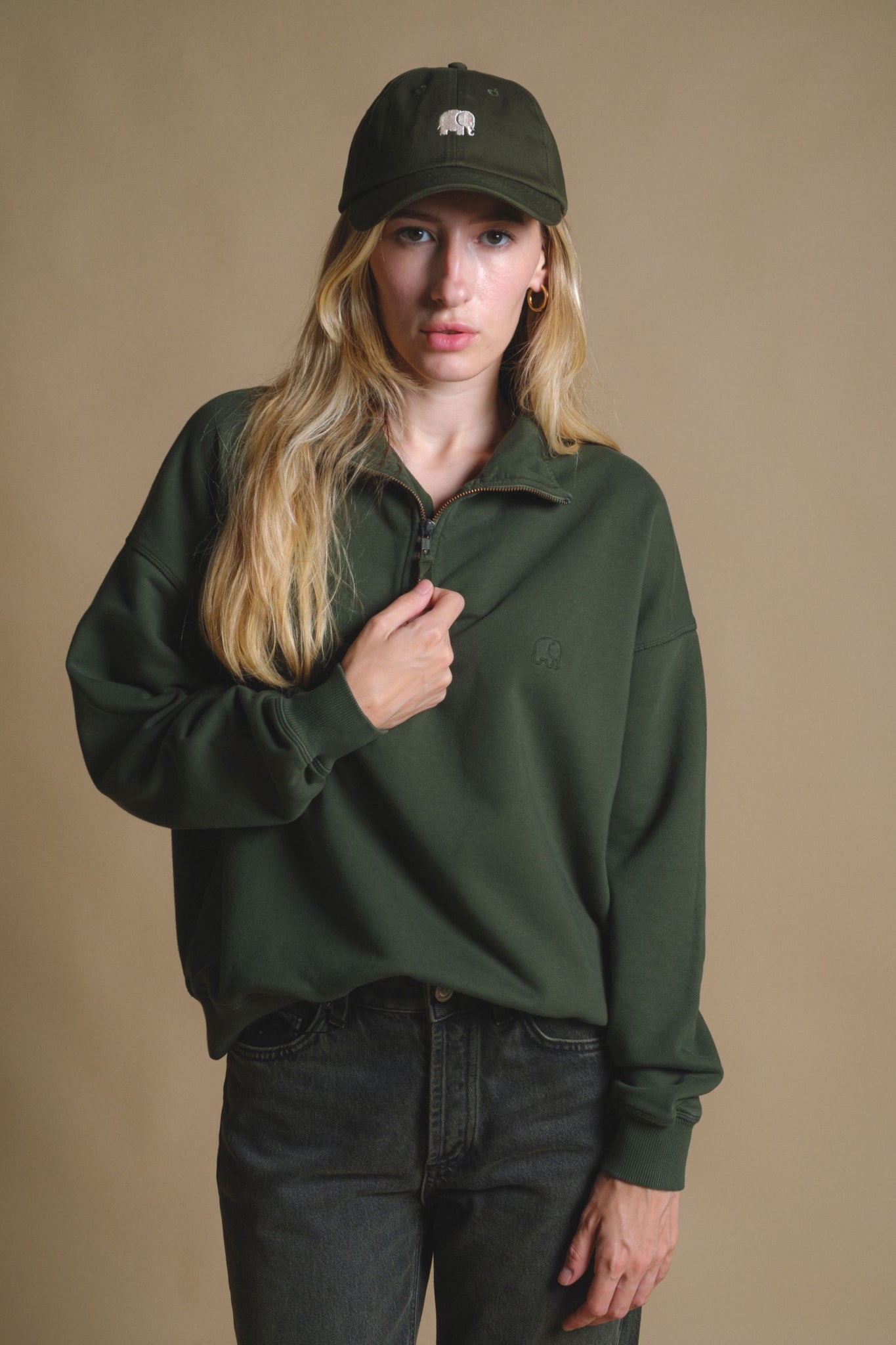 Women's Essential Garment Heavyweight Oversized Quater Zip Sweater Kombu Green