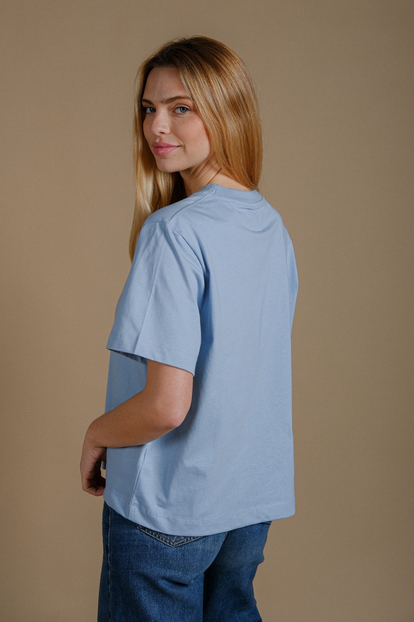 Camiseta Mujer Orgánica Esencial Blue Fog