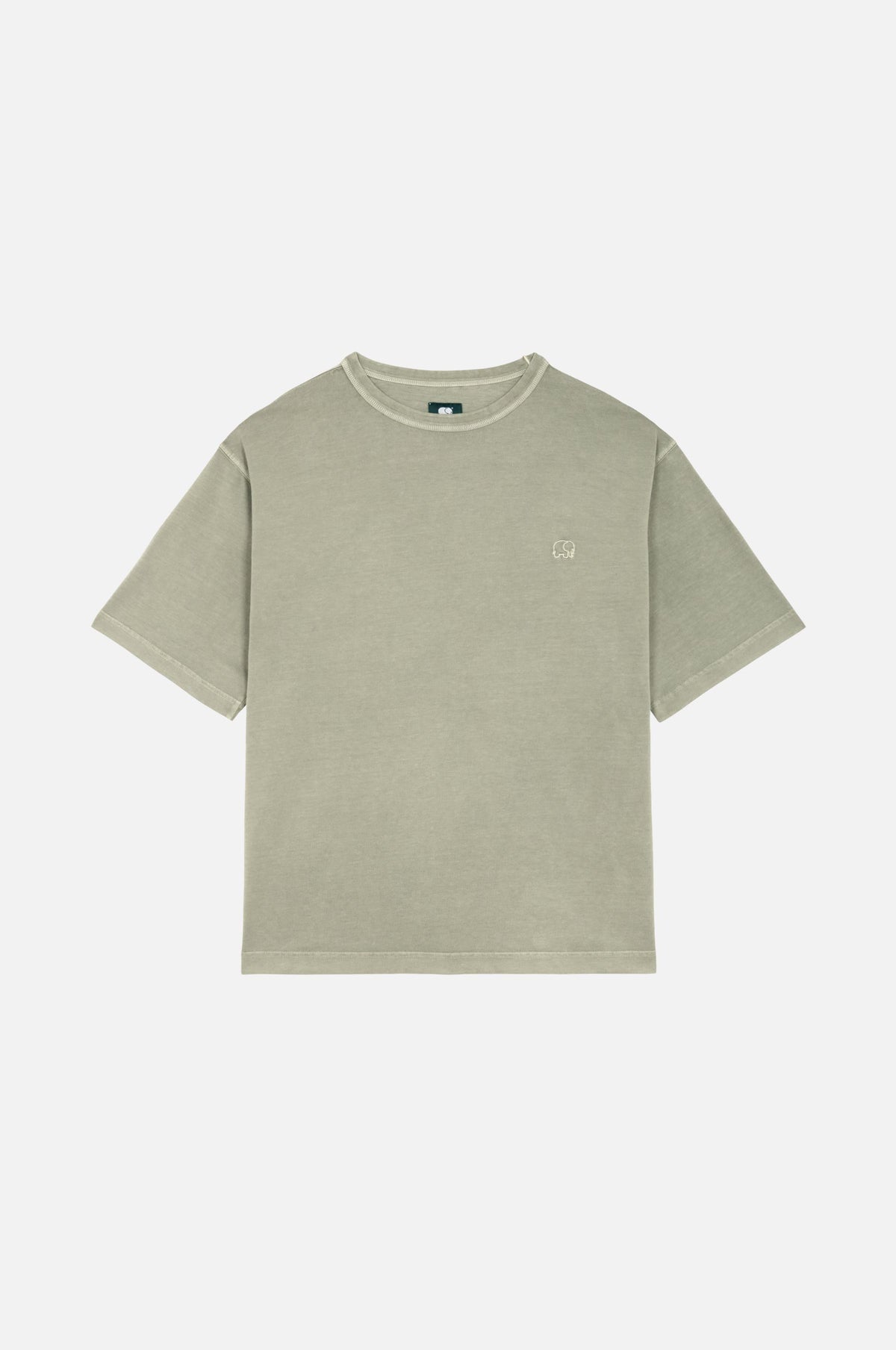 Essential Sunwashed Heavyweight Oversized T-Shirt nel colore Seagrass, mostrata in un flat lay che evidenzia il design frontale e i dettagli delle cuciture | TP_IMAGE_TYPE=SILHOUETTE_FRONT