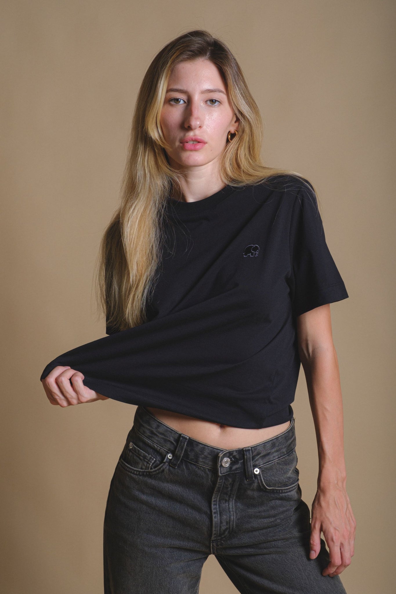 Camiseta Mujer Orgánica Esencial Black