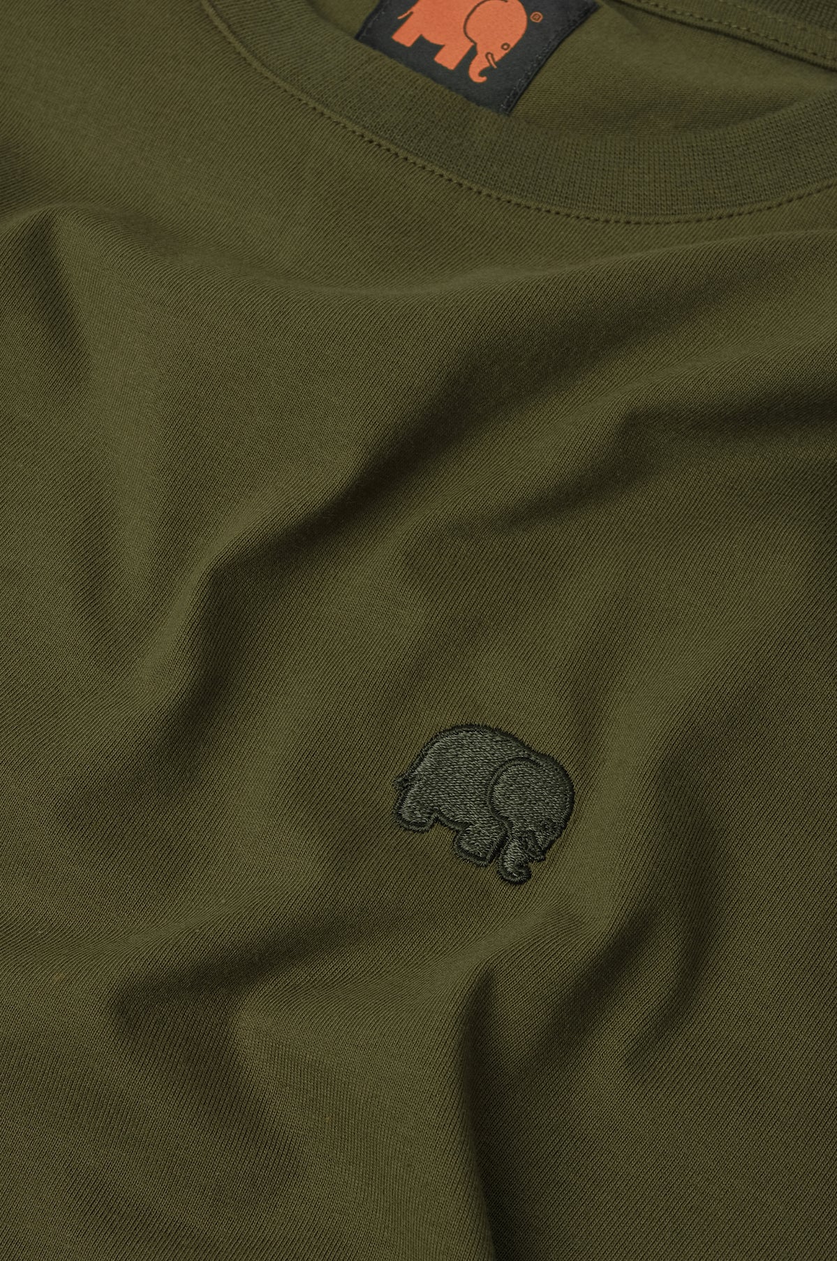 Camiseta Orgánica Esencial Dark Olive