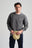 Persona che indossa un maglione Sella Knit Dark Heather Grey, vista frontale | TP_IMAGE_TYPE=MODEL_FRONT