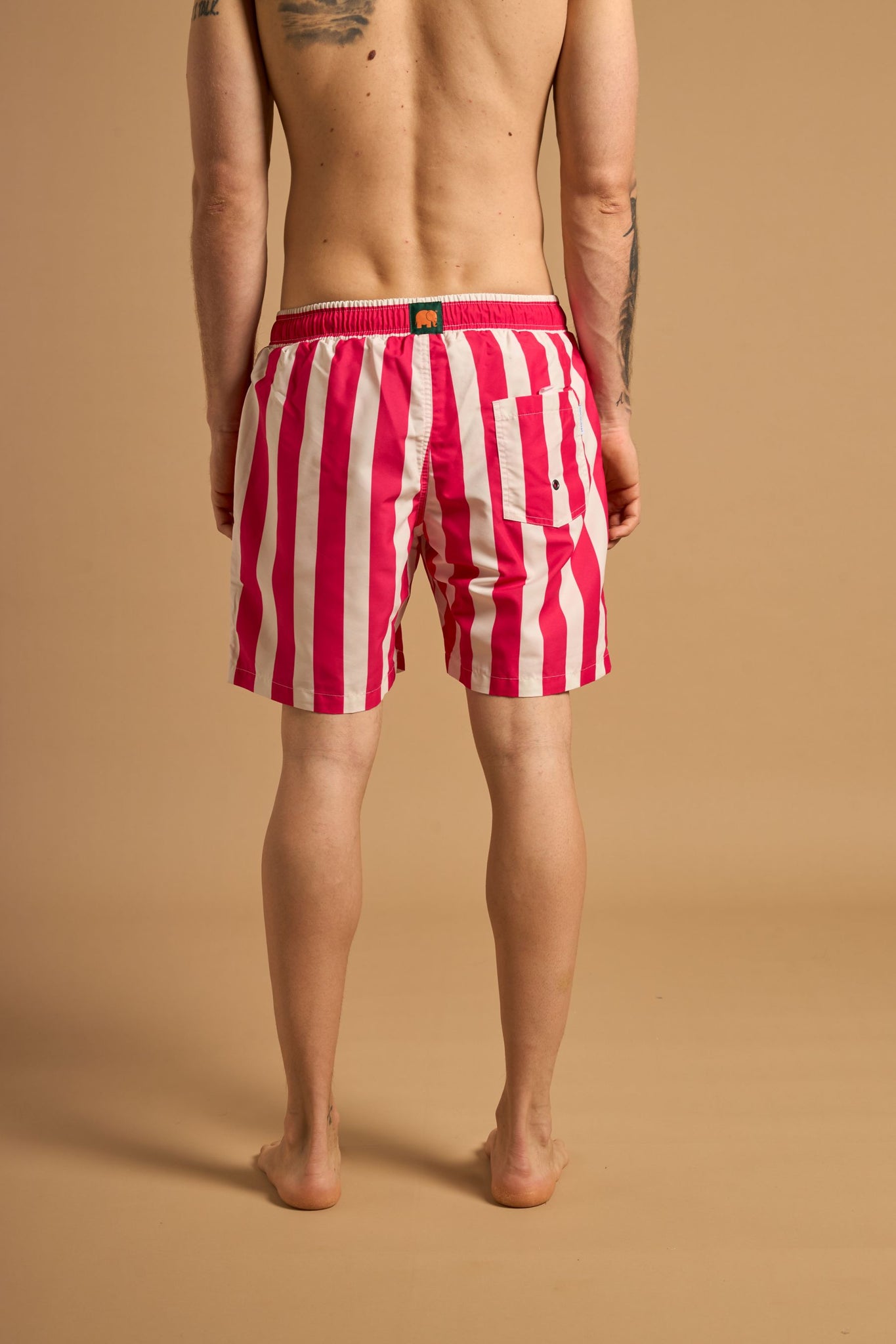 Beach Club SEAQUAL®YARN Swim Trunks Fuchsia