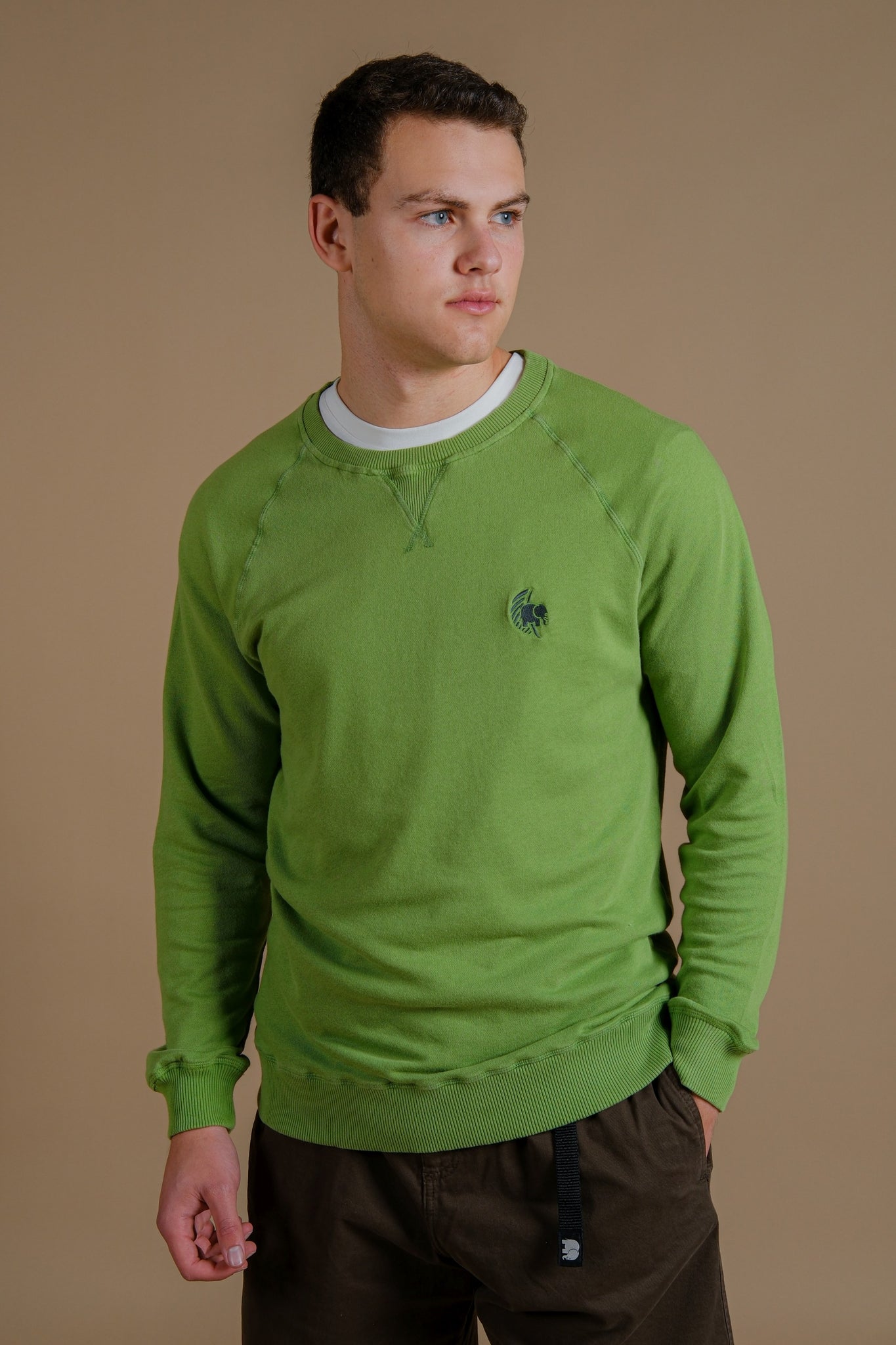 Washingtonia Midweight Pigment Sweater Raquis Green