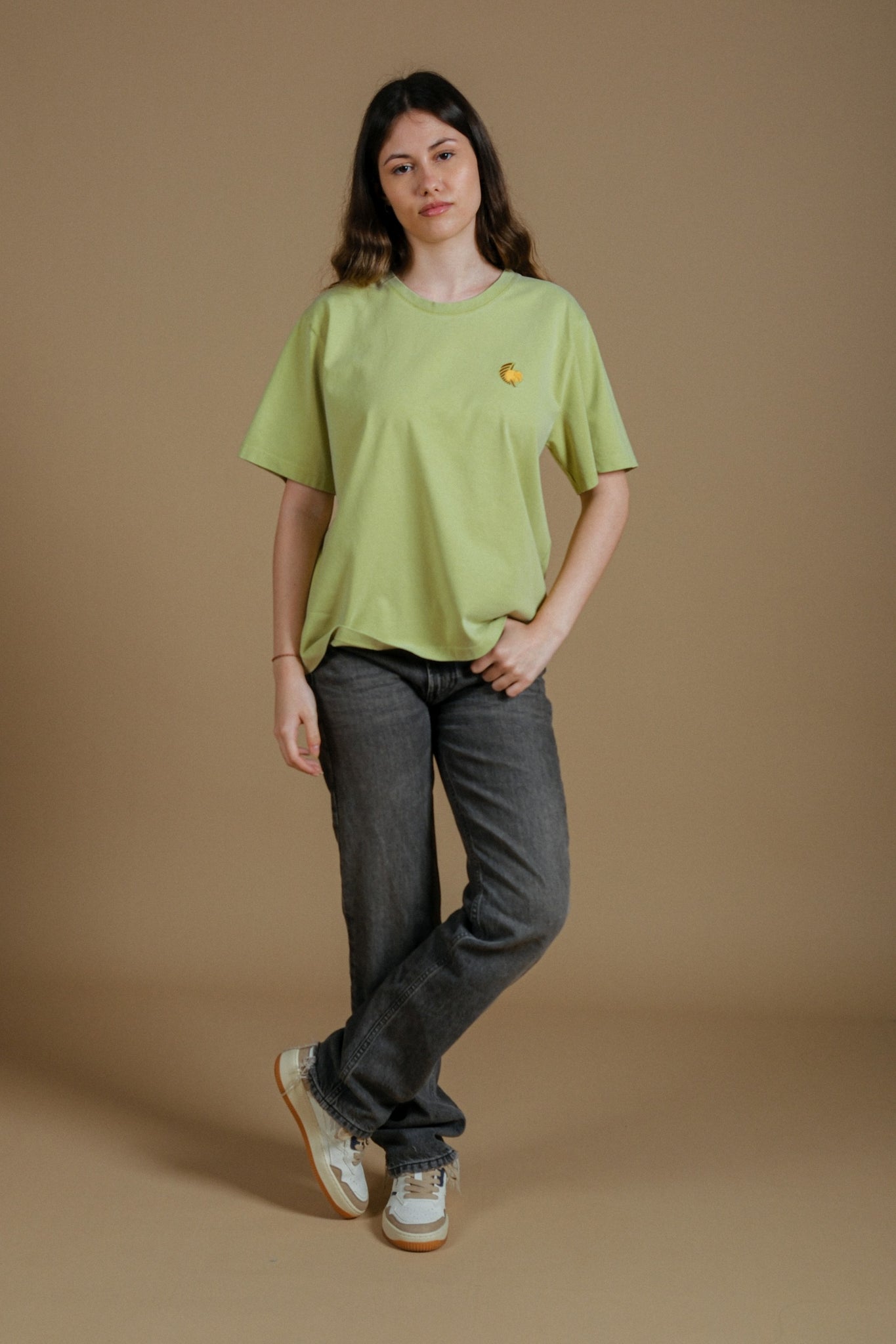 Women's Pigment T-Shirt Datil Palm Green