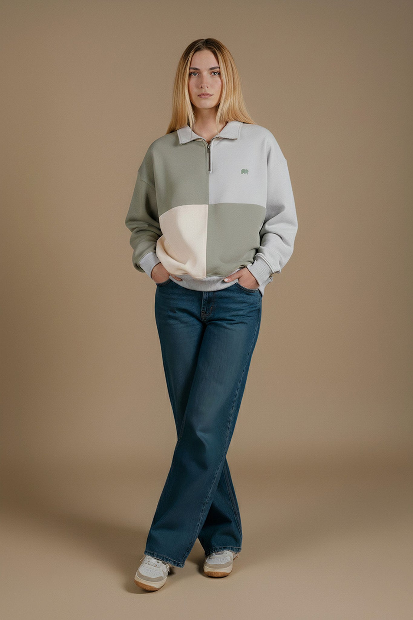 Women's Color Block Oversized Quarter Zip Sweater Iron Veil