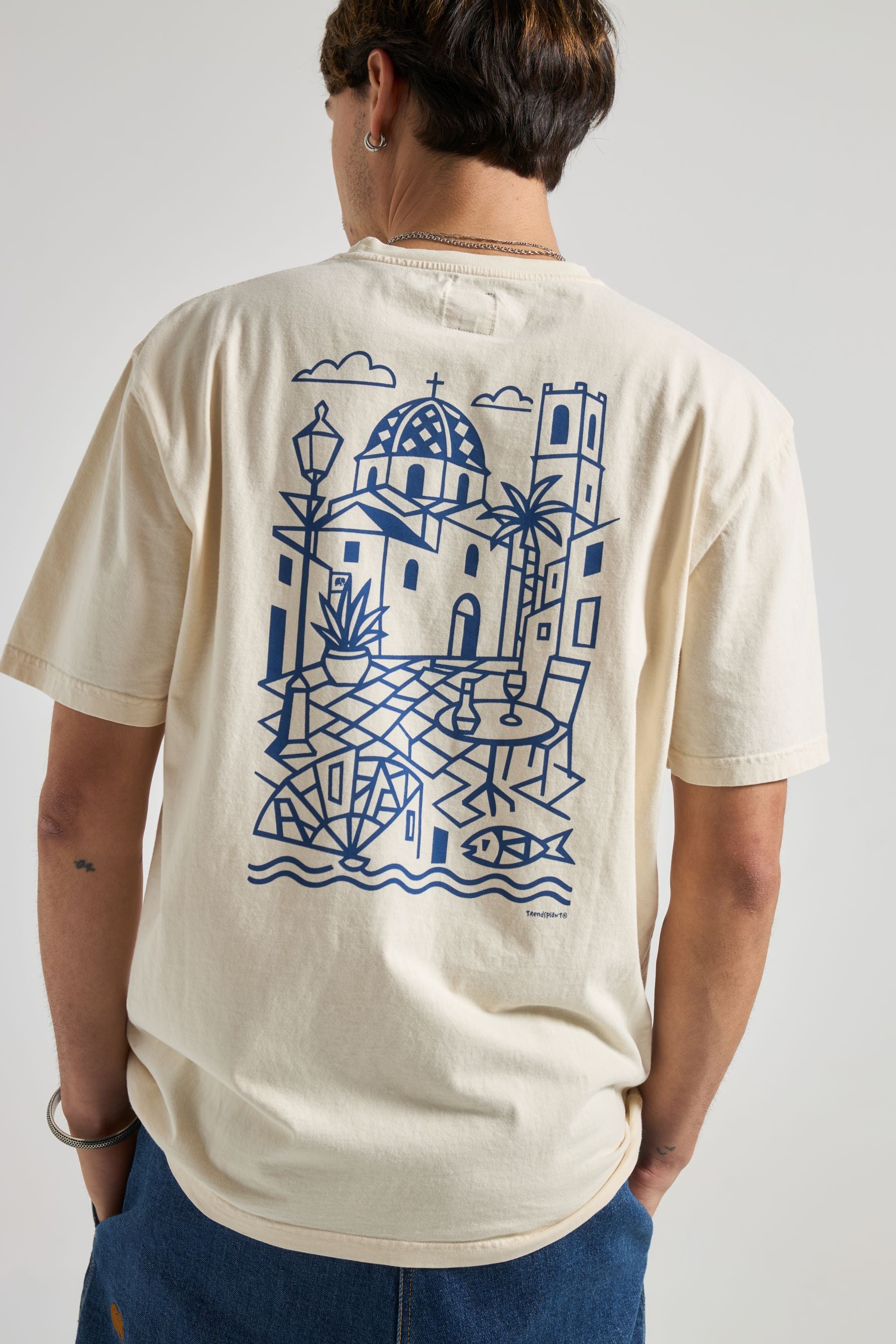La Plaza T-Shirt Whitewashed Walls – Trendsplant