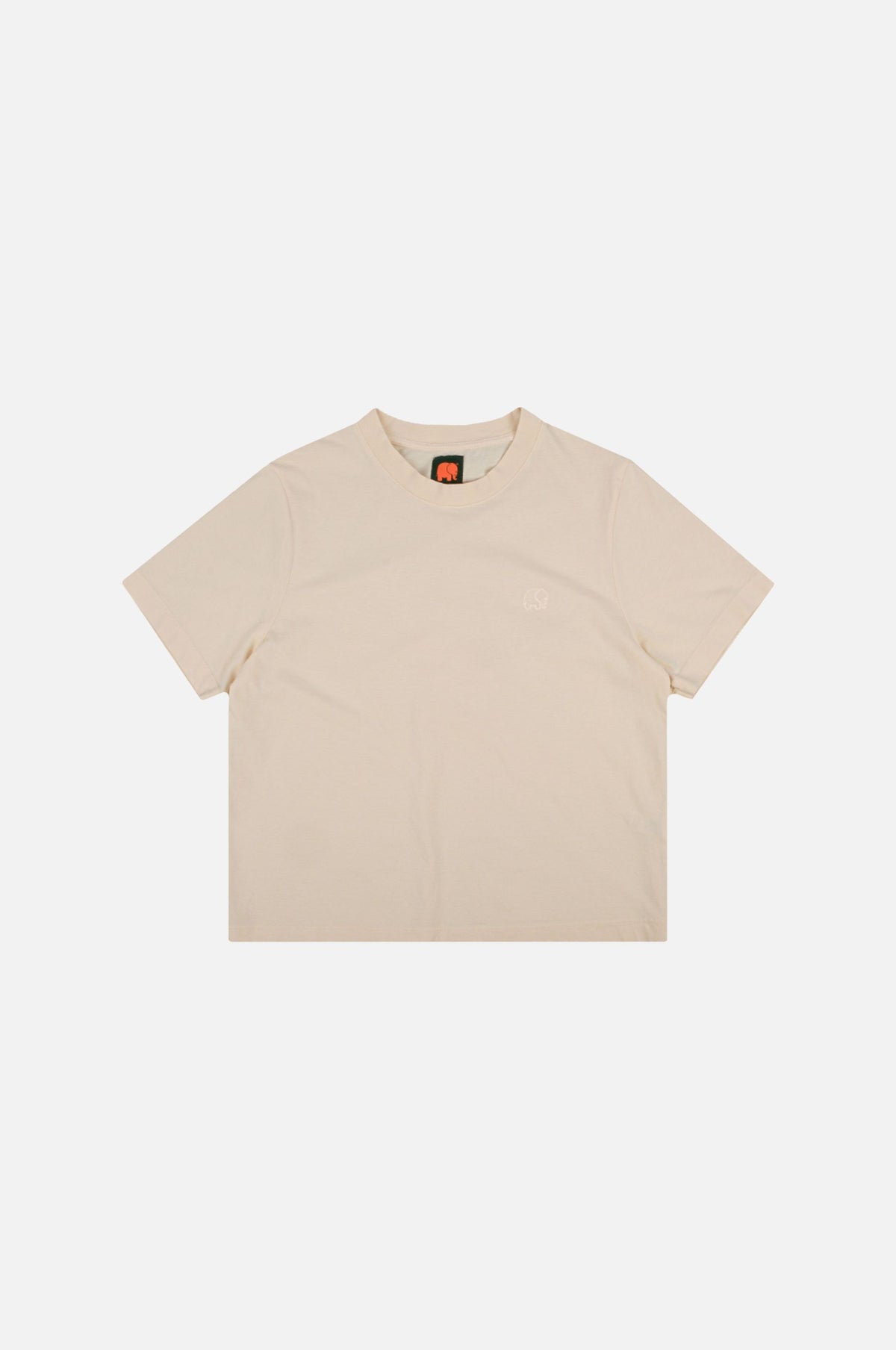 Silhouette de face du t-shirt Essential Garment pour femme en ivoire nacré | TP_IMAGE_TYPE=SILHOUETTE_FRONT