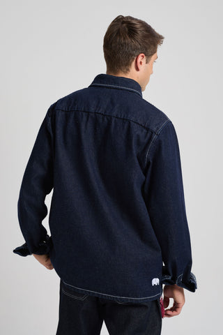 Persona che indossa un Albir Denim Overshirt Medium Wash, vista posteriore | TP_IMAGE_TYPE=MODEL_BACK