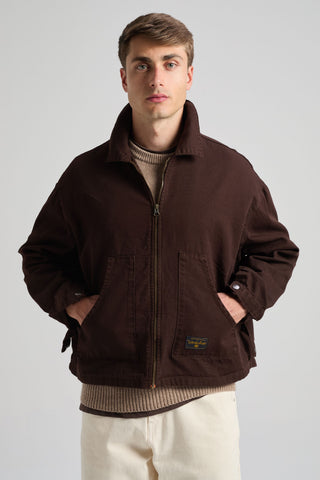 Personne portant une Mason Cropped Jacket Coffee Bean, vue de face | TP_IMAGE_TYPE=MODEL_FRONT