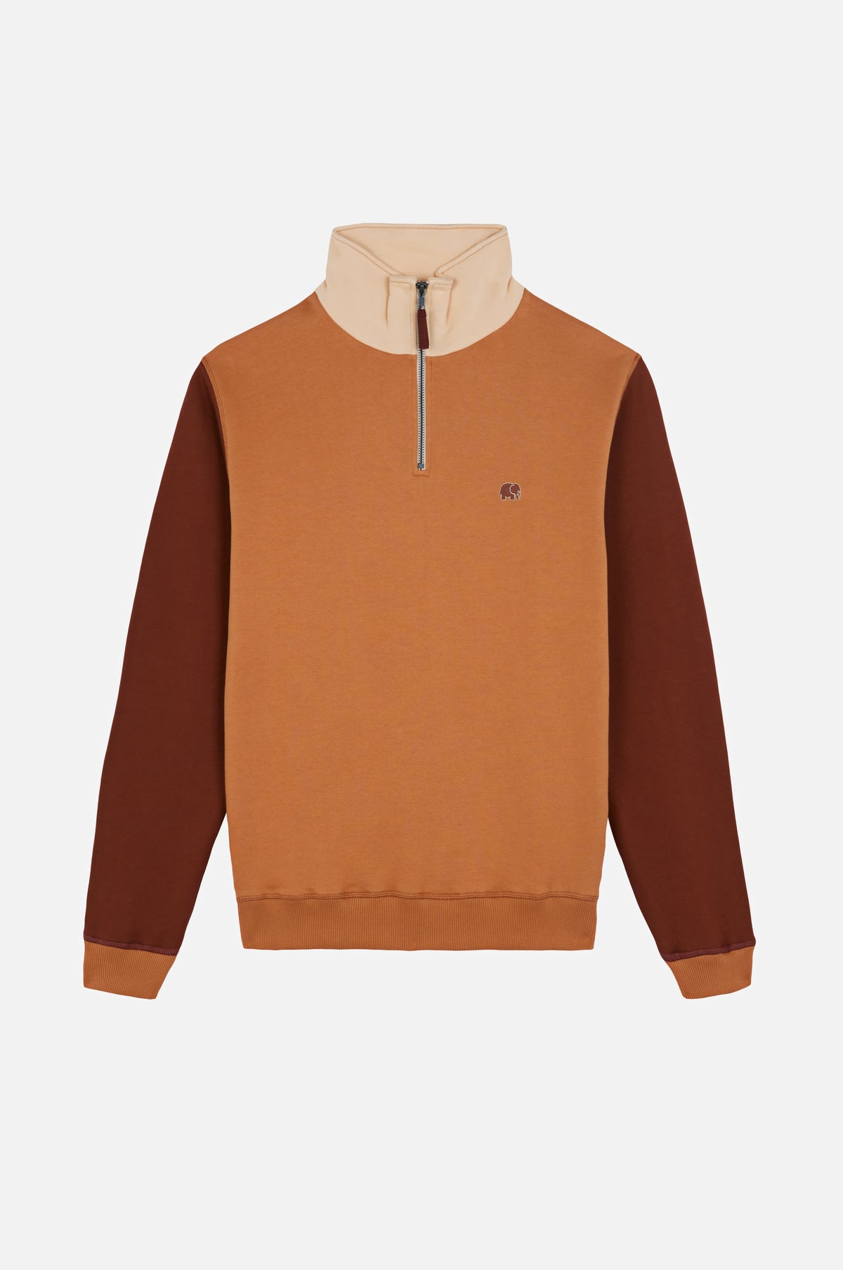 Color Block Quarter Zip Sweatshirt en Cashew avec un design contrasté à col montant et fermeture zippée, mettant en valeur un mélange de tonalités chaudes | TP_IMAGE_TYPE=SILHOUETTE_FRONT