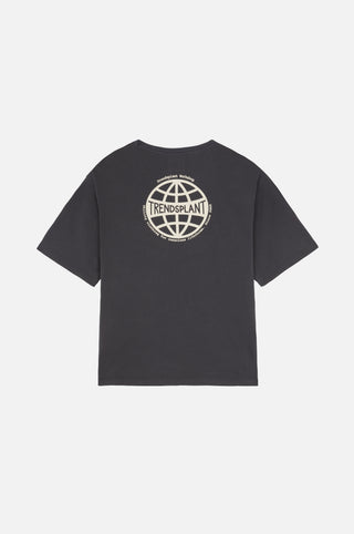 Worldwide Sunwashed Heavy Oversized T-shirt in Forged Iron mostrata da dietro, con una grafica sulla parte posteriore. | TP_IMAGE_TYPE=MODEL_BACK