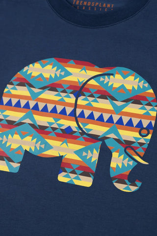 Silhouette de face du Kid's Organic Navajo Classic T-Shirt en Trendsplant Blue avec un graphique d'éléphant coloré | TP_IMAGE_TYPE=SILHOUETTE_FRONT