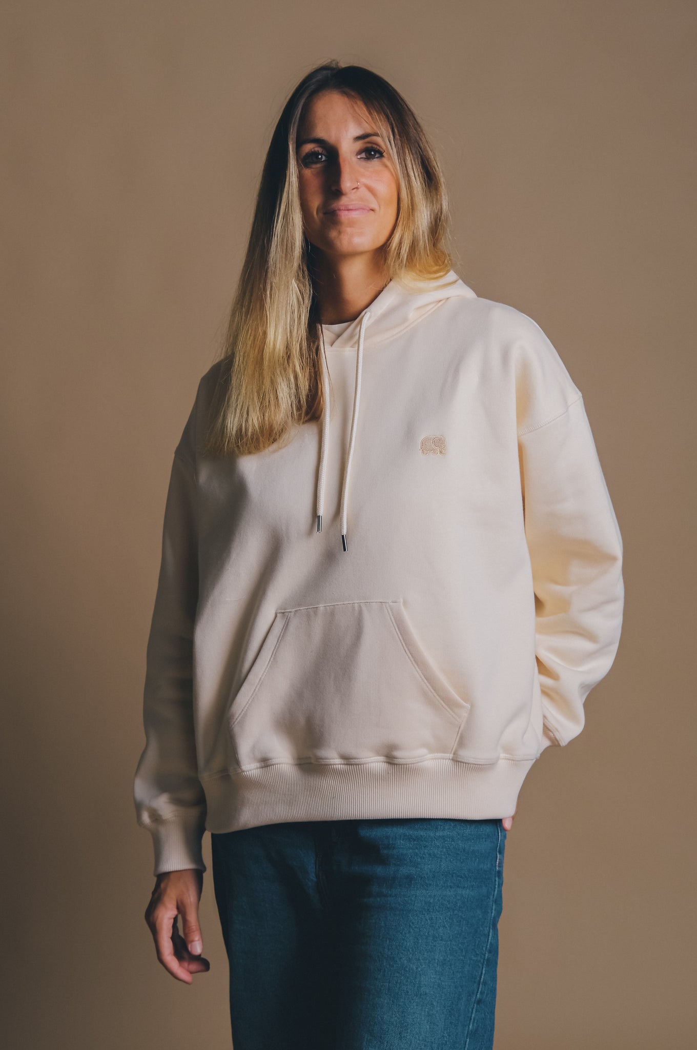 Sudadera Capucha Mujer Oversized Orgánica Esencial Ivory