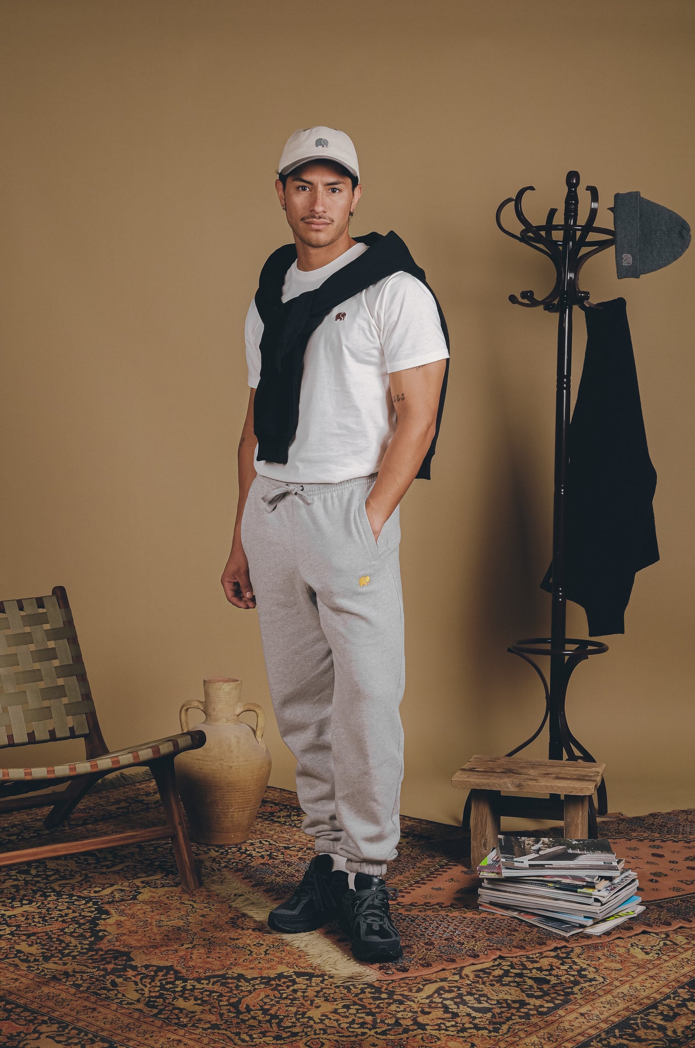 Organic Essential Sweatpants Heather Grey