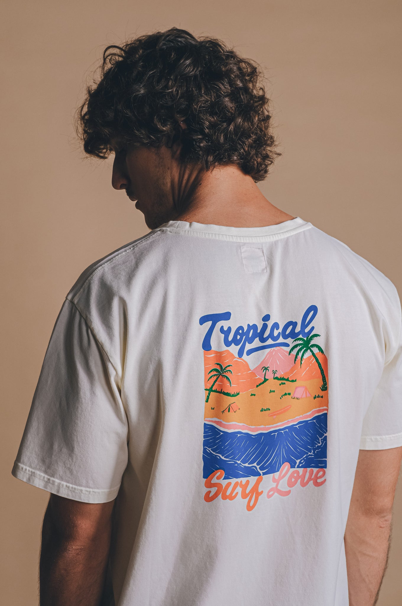 Tropical Surf Pigment T-Shirt Cannoli Cream White