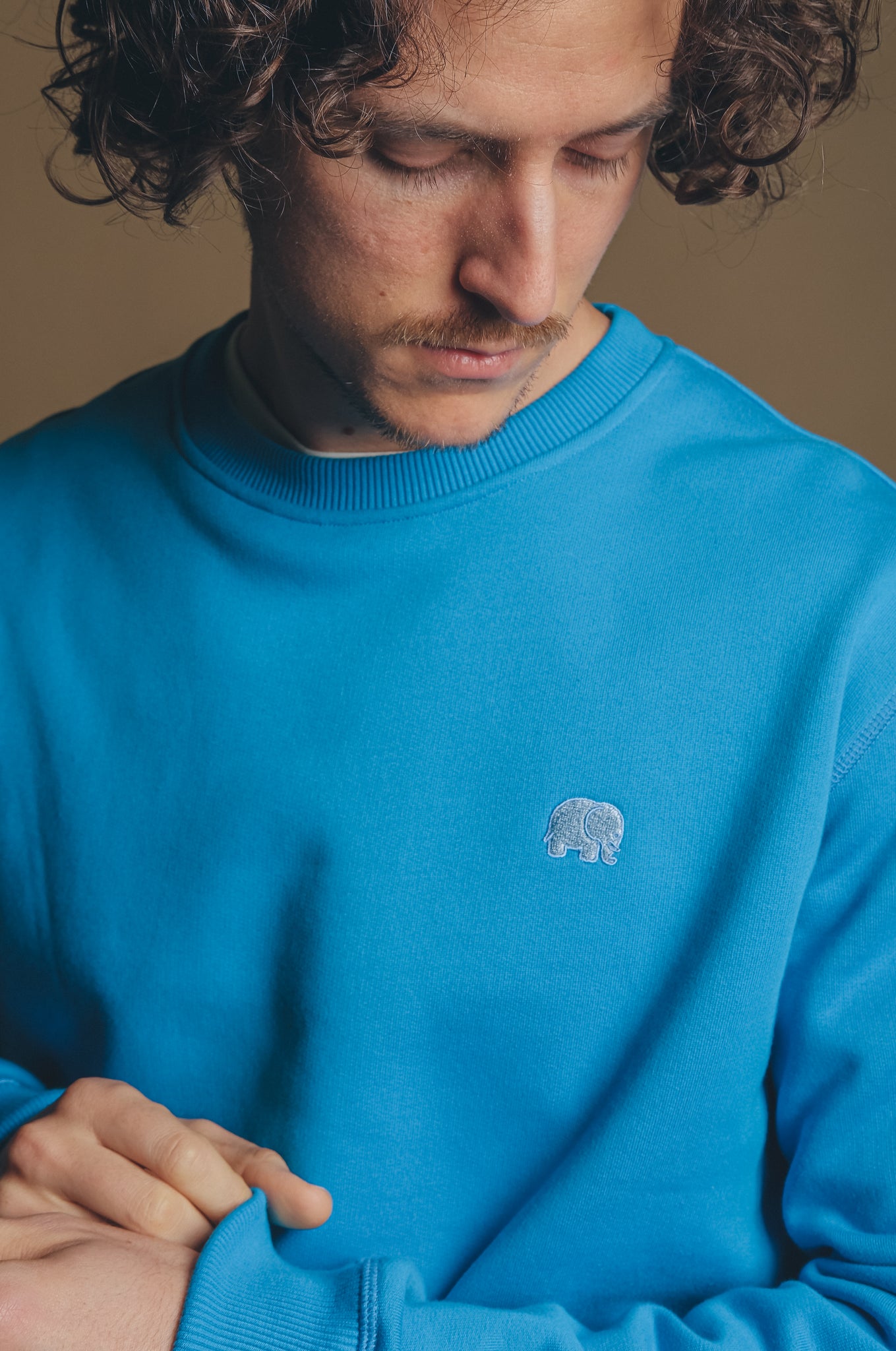 Essential Midweight Sweater Mediterranian Blue