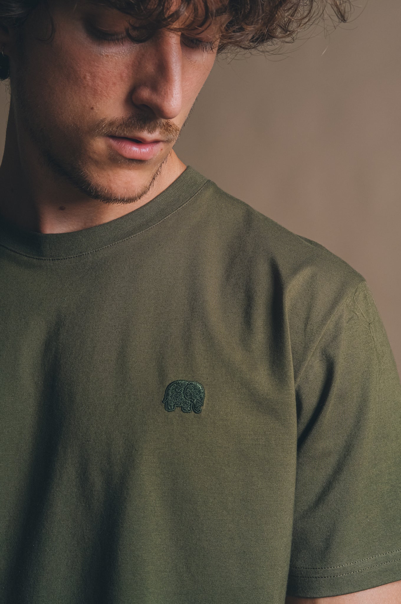 Organic Essential T-Shirt Dark Olive