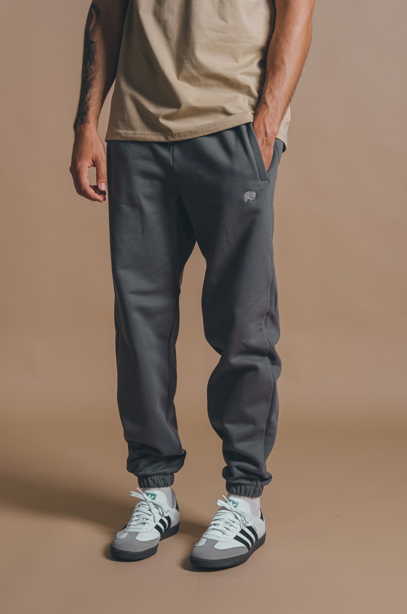 Organic Essential Sweatpants Thunderstorm