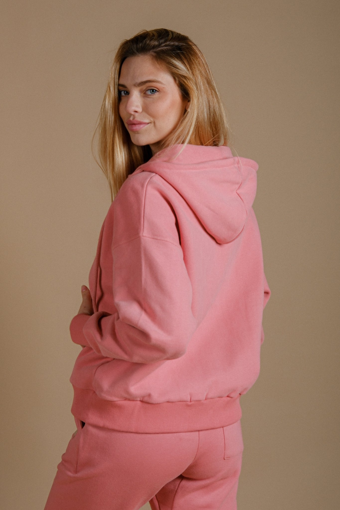 Sudadera Capucha Cremallera Mujer Oversized Orgánica Esencial Rossette Pink