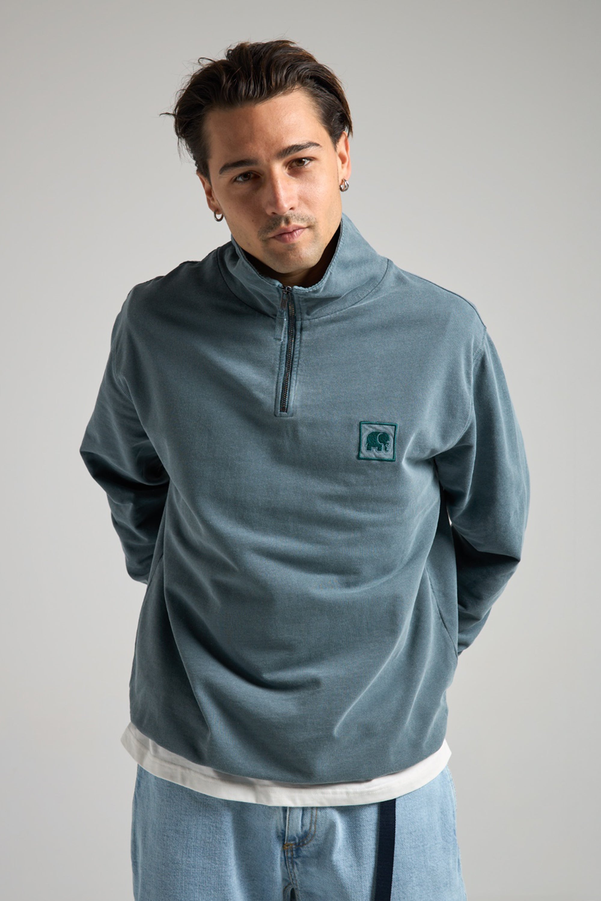 Sauce Pigment Dyed Quarter Zip Sweater Elm Green – Trendsplant