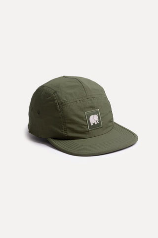 Silhouette de face de Water Repellent Nylon Five Panel Cap Dark Olive | TP_IMAGE_TYPE=SILHOUETTE_FRONT