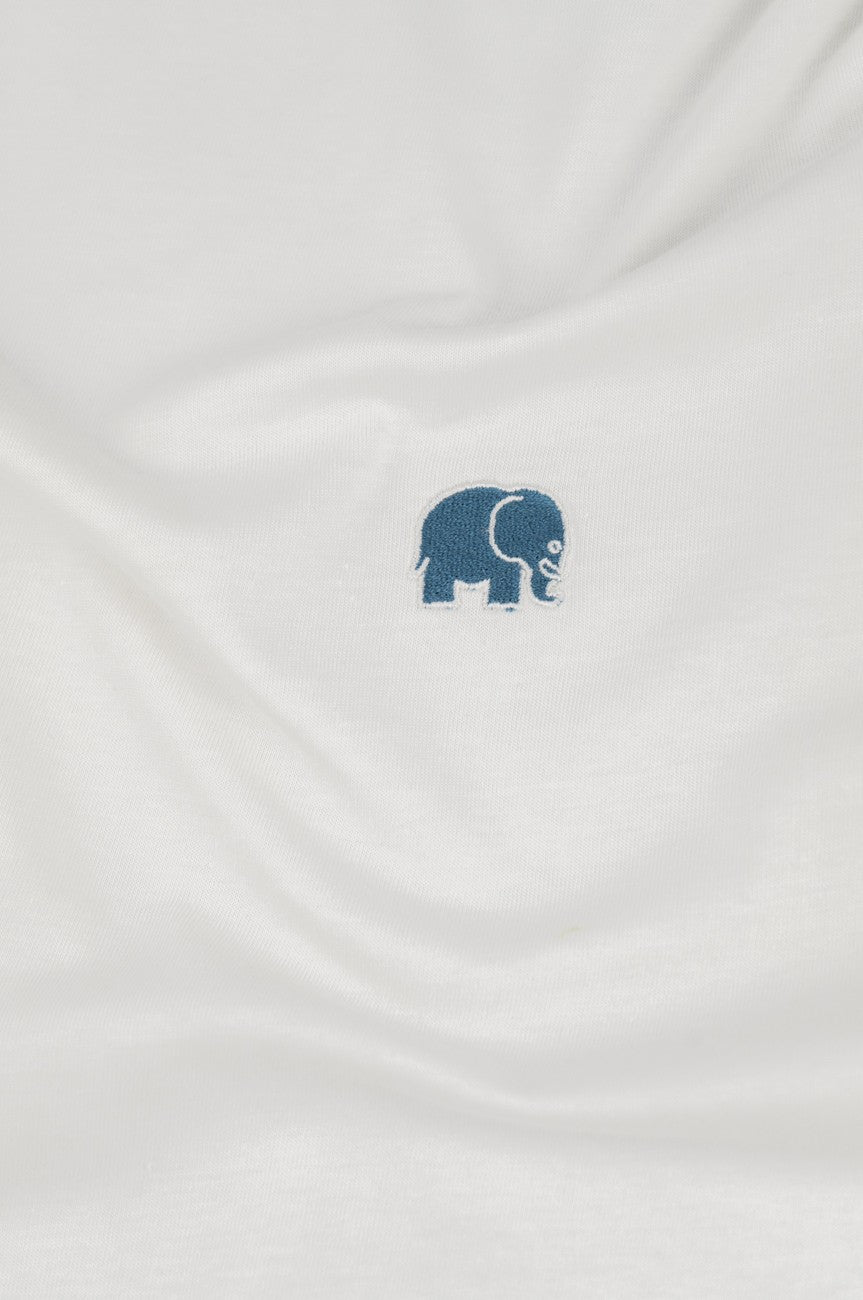 T-shirt Organic Color Block in colore naturale con disegno di elefante blu | TP_IMAGE_TYPE=DETAIL