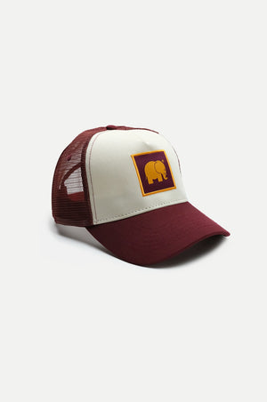 Casquette trucker classique bordeaux avec un logo éléphant | TP_IMAGE_TYPE=SILHOUETTE_FRONT