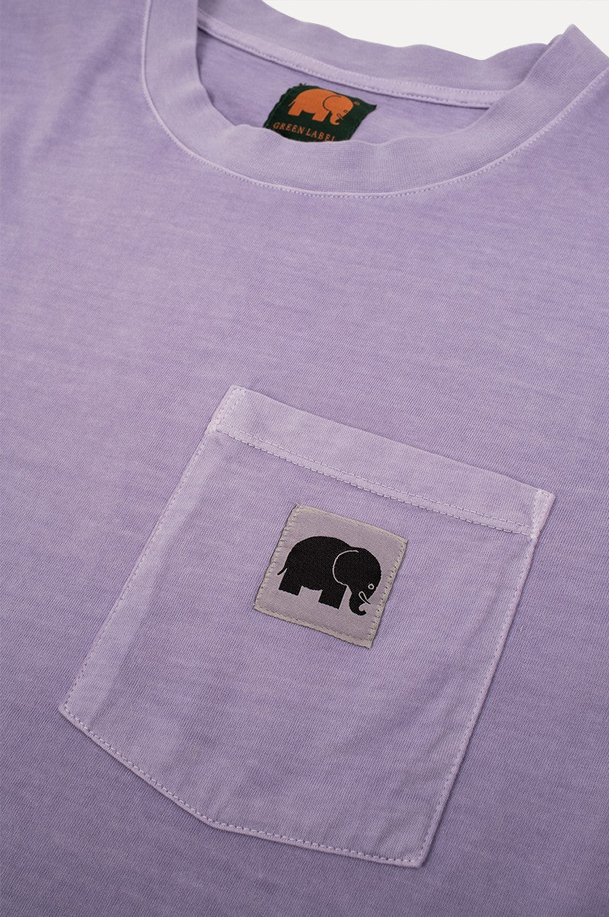 T-shirt lavande avec une poche ornée d'un détail logo éléphant | TP_IMAGE_TYPE=DETAIL