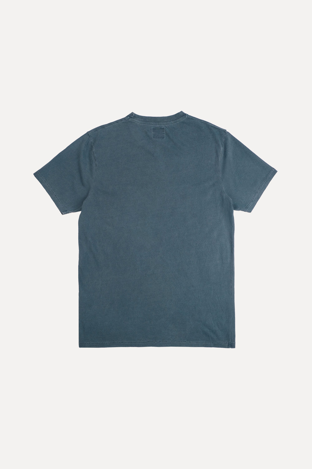 T-shirt Garza teint par pigment vert orme, présenté de dos | TP_IMAGE_TYPE=MODEL_BACK